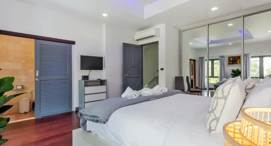For sale and for rent 5 bedrooms house in Bang Lamung, Chonburi