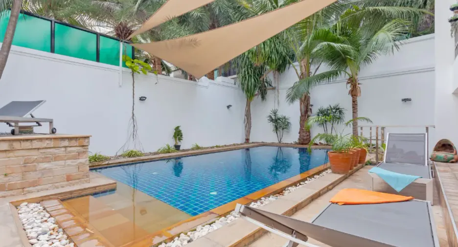For sale and for rent 5 bedrooms house in Bang Lamung, Chonburi