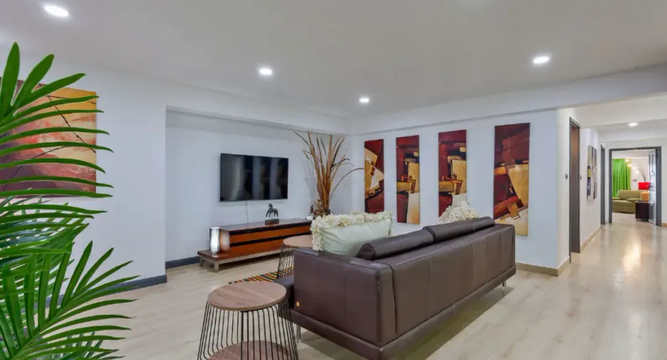 For sale and for rent 5 bedrooms house in Bang Lamung, Chonburi