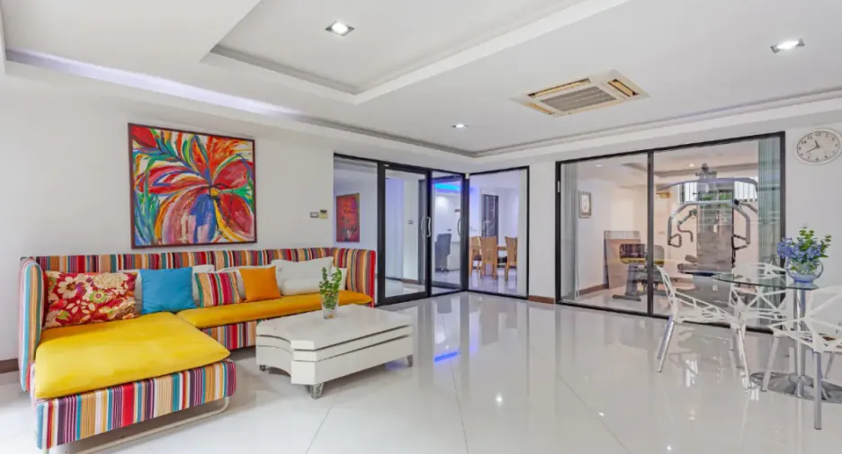 Haus zur Miete und zum Kauf mit 4 Zimmer in Bang Lamung, Chonburi
