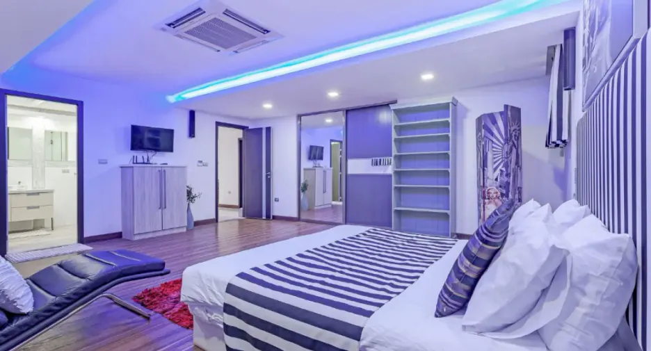Haus zur Miete und zum Kauf mit 4 Zimmer in Bang Lamung, Chonburi