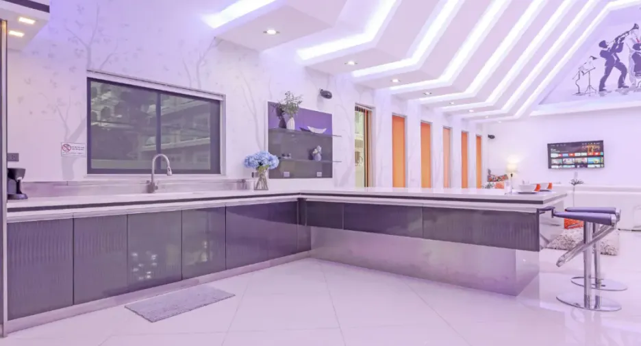 Haus zur Miete und zum Kauf mit 4 Zimmer in Bang Lamung, Chonburi