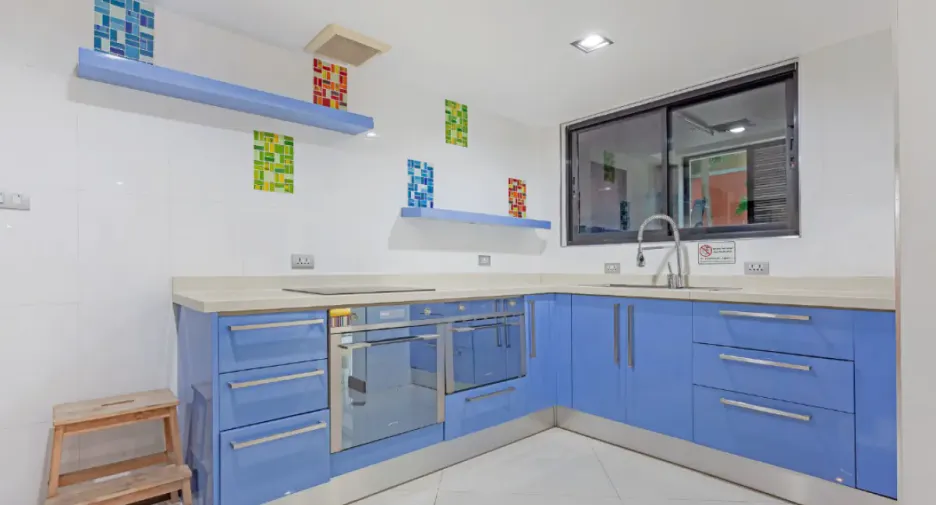 Haus zur Miete und zum Kauf mit 4 Zimmer in Bang Lamung, Chonburi