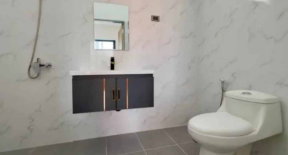 For sale and for rent 6 bedrooms house in Bang Lamung, Chonburi