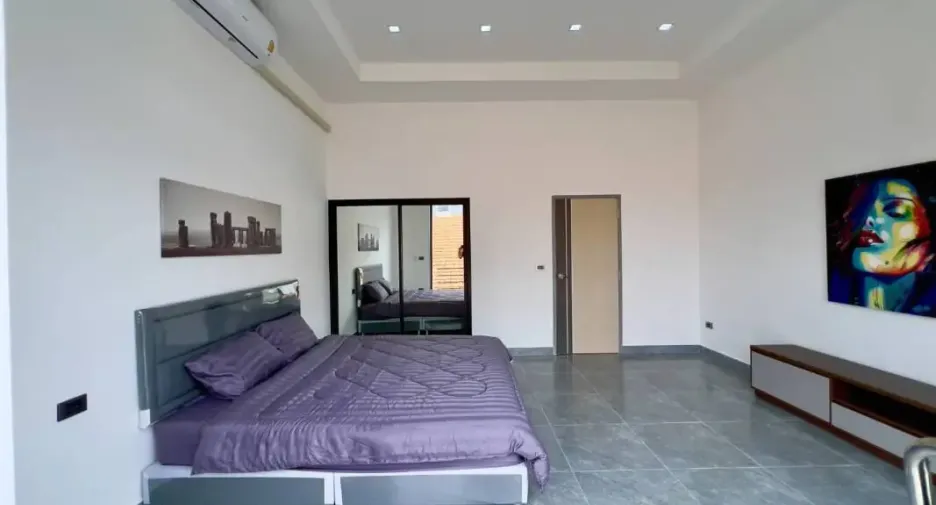 For sale and for rent 6 bedrooms house in Bang Lamung, Chonburi