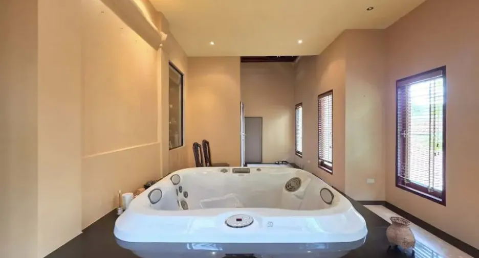 For sale 2 bedrooms house in Na Jomtien, Pattaya