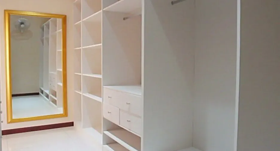 For sale and for rent 4 bedrooms house in Bang Lamung, Chonburi