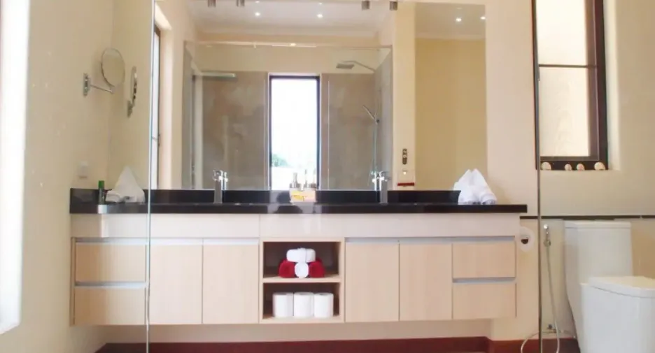 For sale and for rent 4 bedrooms house in Bang Lamung, Chonburi