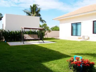 For rent そして for sale 4 ベッドルーム house in Bang Lamung, Chonburi