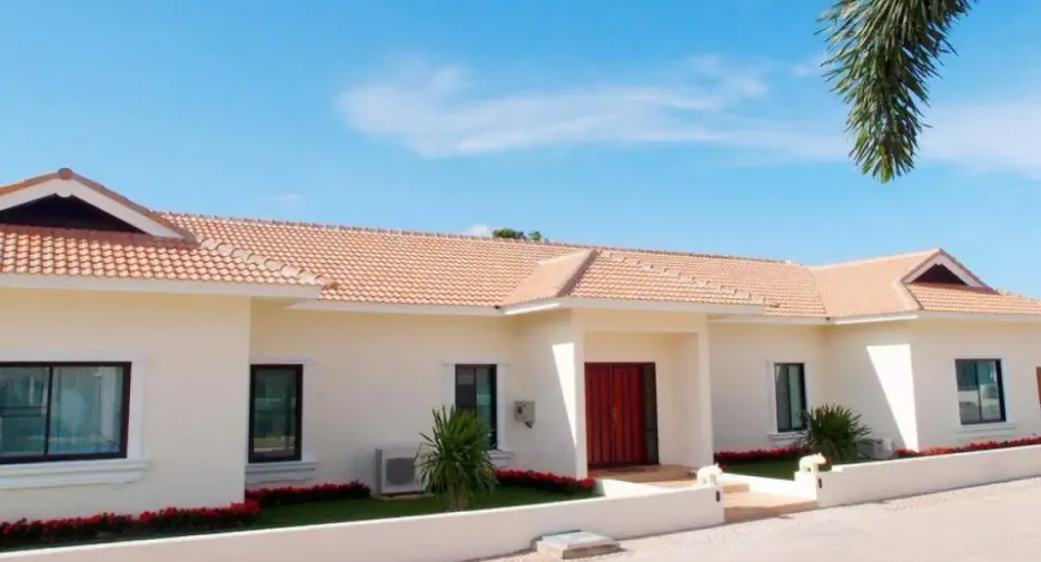 For sale and for rent 4 bedrooms house in Bang Lamung, Chonburi