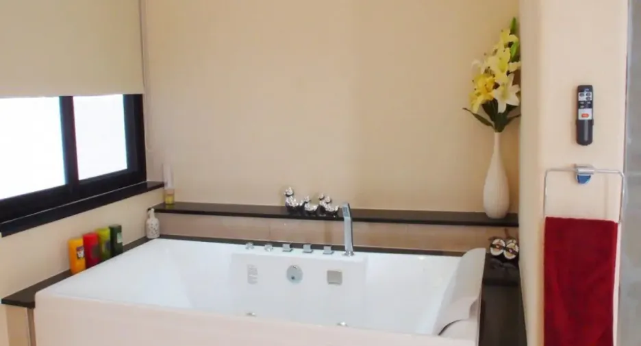 For sale and for rent 4 bedrooms house in Bang Lamung, Chonburi