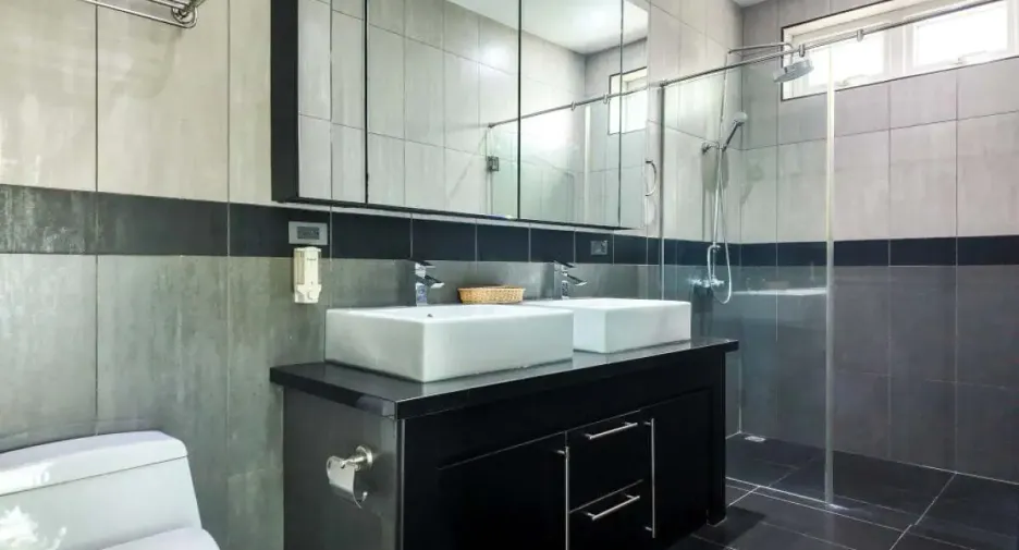 Haus zum Kauf mit 5 Zimmer in Bang Lamung, Chonburi