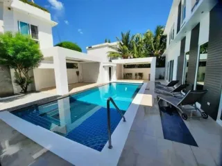 Haus zum Kauf mit 5 Zimmer in Bang Lamung, Chonburi