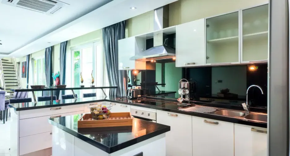 Haus zum Kauf mit 5 Zimmer in Bang Lamung, Chonburi