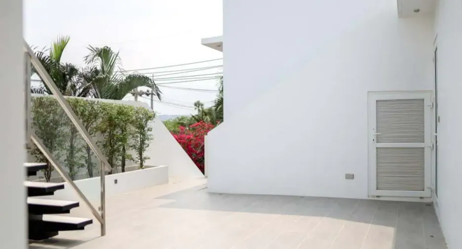 Haus zum Kauf mit 5 Zimmer in Bang Lamung, Chonburi