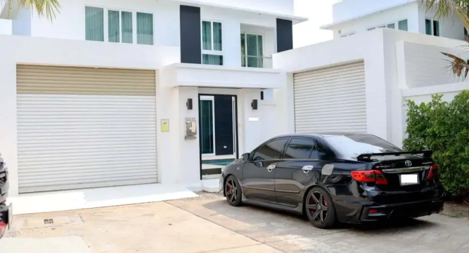 Haus zum Kauf mit 5 Zimmer in Bang Lamung, Chonburi