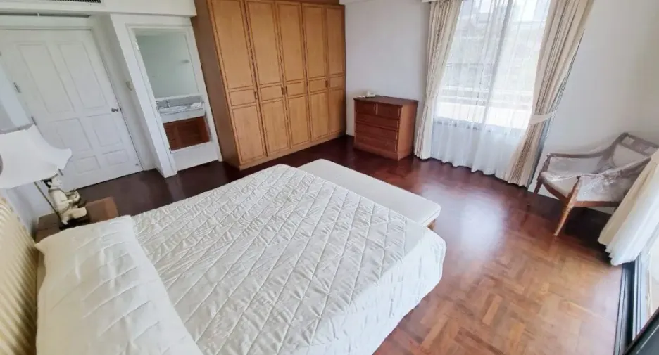 For sale 3 ベッドルーム condo in Bang Lamung, Chonburi
