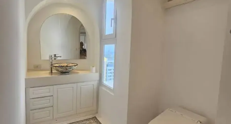 À vendre 2 chambres condo à Jomtien, Pattaya