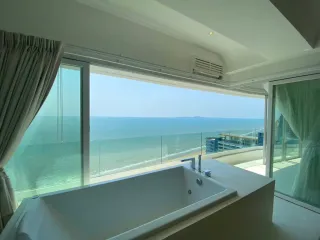 À vendre 2 chambres condo à Bang Lamung, Chonburi