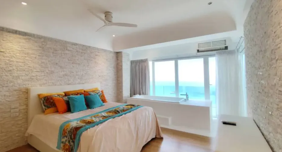 À vendre 2 chambres condo à Jomtien, Pattaya