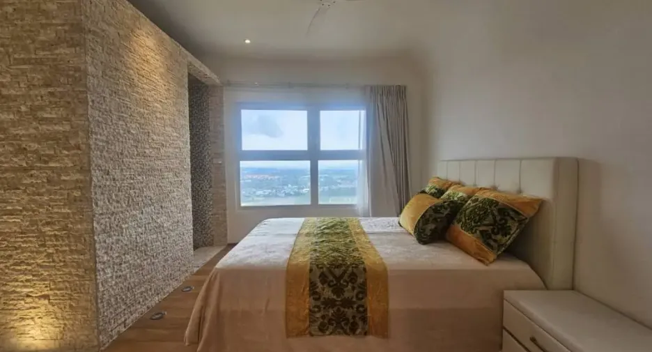 À vendre 2 chambres condo à Jomtien, Pattaya