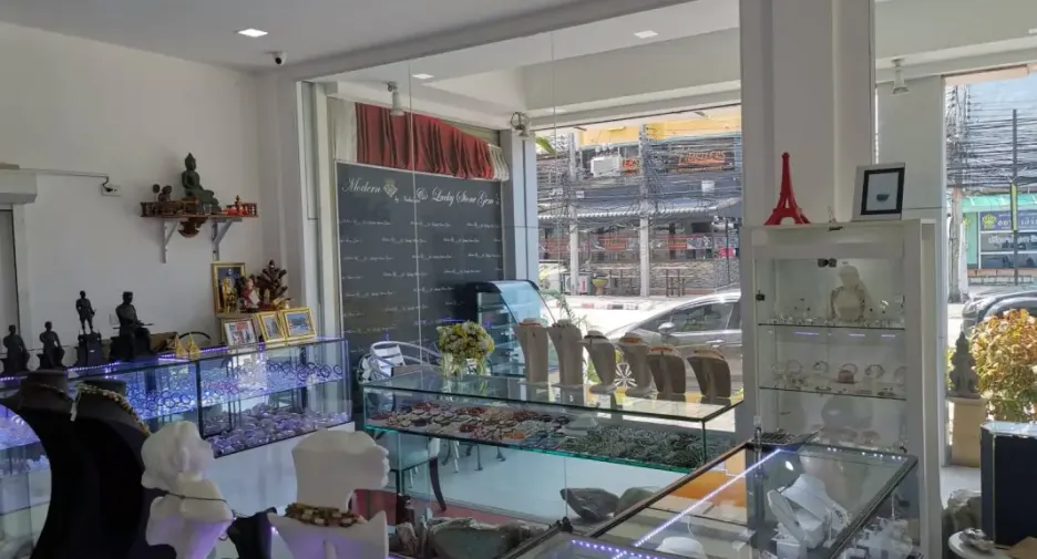 For sale retail Space in Bang Lamung, Chonburi