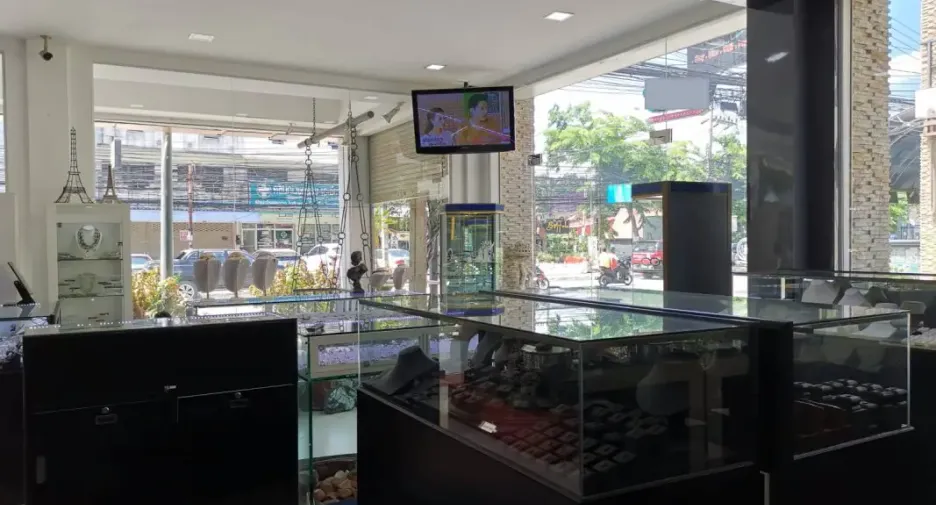 For sale retail Space in Bang Lamung, Chonburi