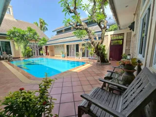 Casa en venta de 2 habitaciones en Bang Lamung, Chonburi