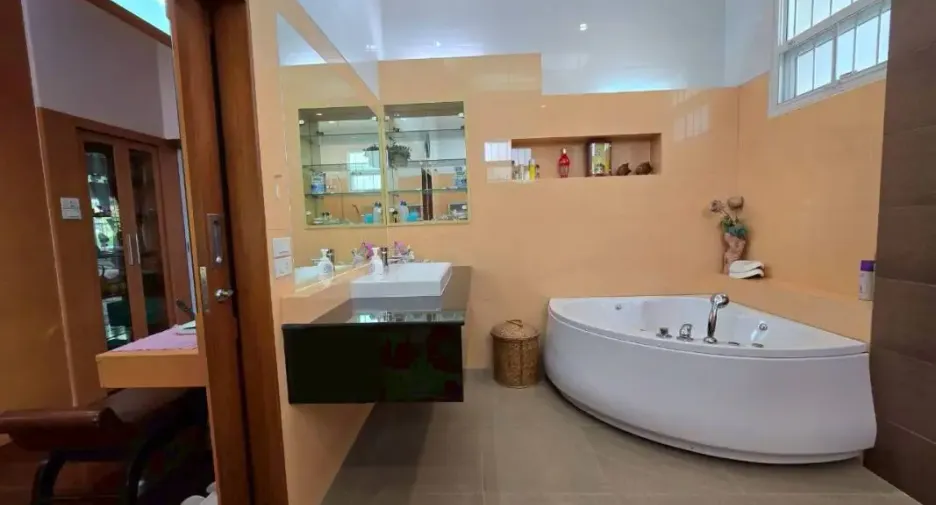 Casa en venta de 2 habitaciones en Jomtien, Pattaya