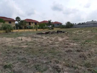 À vendre terrain à Bang Lamung, Chonburi