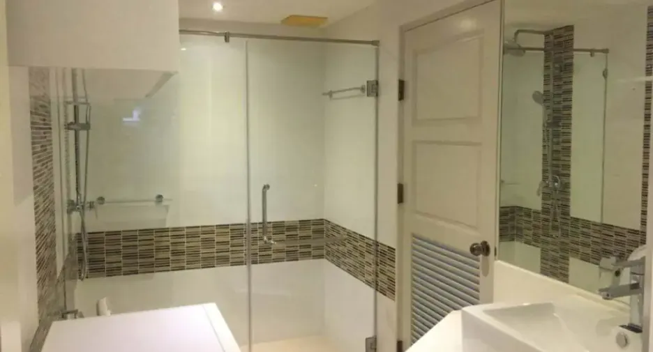 For rent and for sale 3 bedrooms condo in Bang Lamung, Chonburi