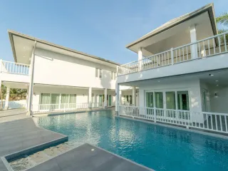 À vendre 6 chambres maison à Bang Lamung, Chonburi