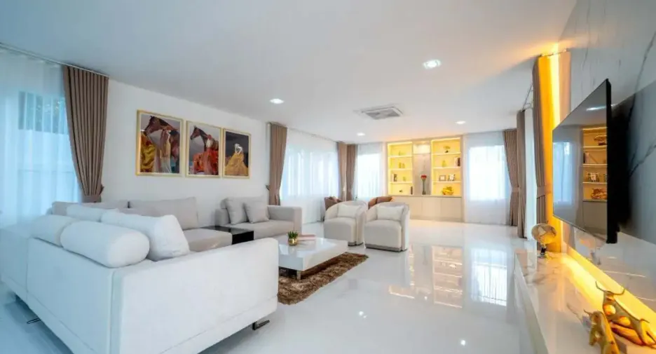 ขาย 6 ห้องนอน บ้านเดี่ยว ใน ห้วยใหญ่, พัทยา