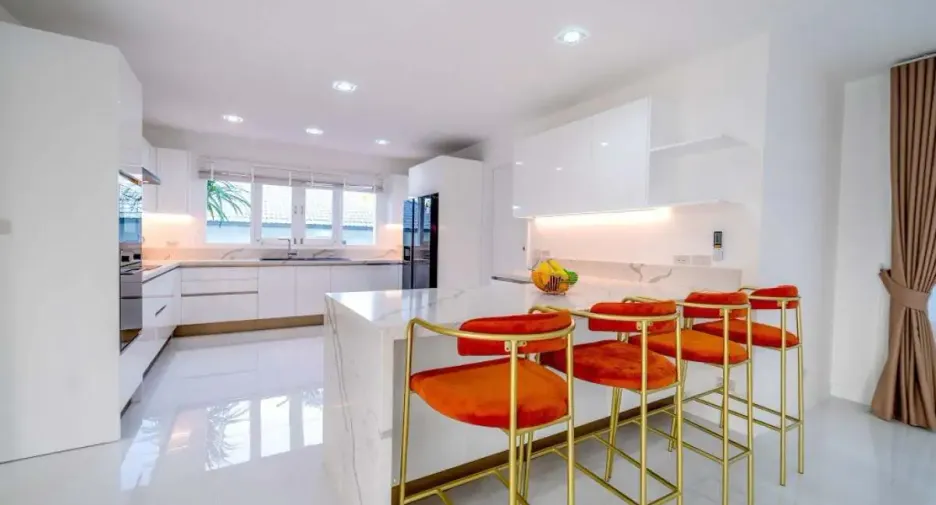ขาย 6 ห้องนอน บ้านเดี่ยว ใน ห้วยใหญ่, พัทยา