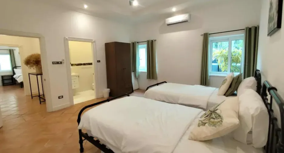 ให้เช่า และ ขาย 5 ห้องนอน บ้านเดี่ยว ใน ห้วยใหญ่, พัทยา