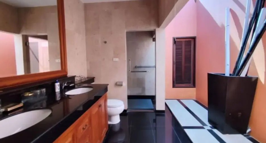 Casa en venta de 3 habitaciones en Bang Lamung, Chonburi