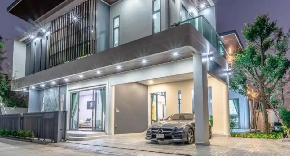 For sale 5 ベッドルーム house in Bang Lamung, Chonburi