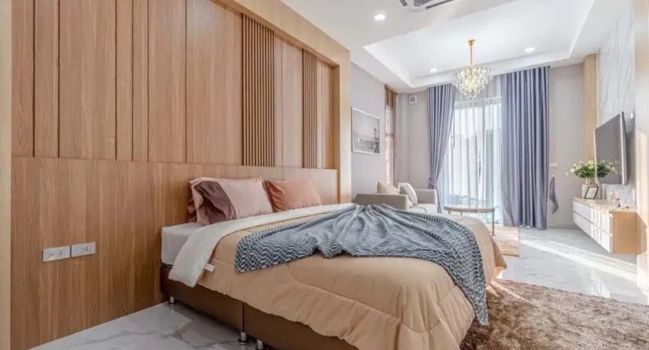 For sale 5 ベッドルーム house in Bang Lamung, Chonburi