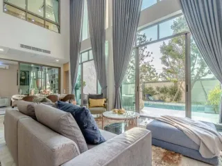 For sale 5 bedrooms house in Bang Lamung, Chonburi