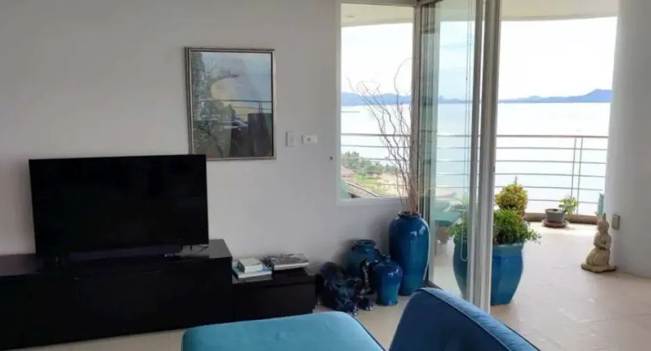 For sale 3 bedrooms condo in Jomtien, Pattaya
