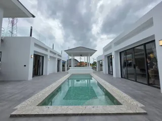 出售 5 卧室 独立屋 在 Bang Lamung, Chon Buri