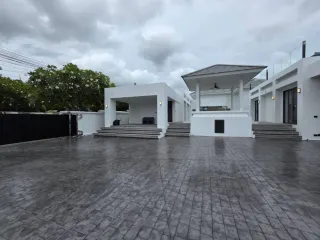 出售 5 卧室 独立屋 在 Bang Lamung, Chon Buri
