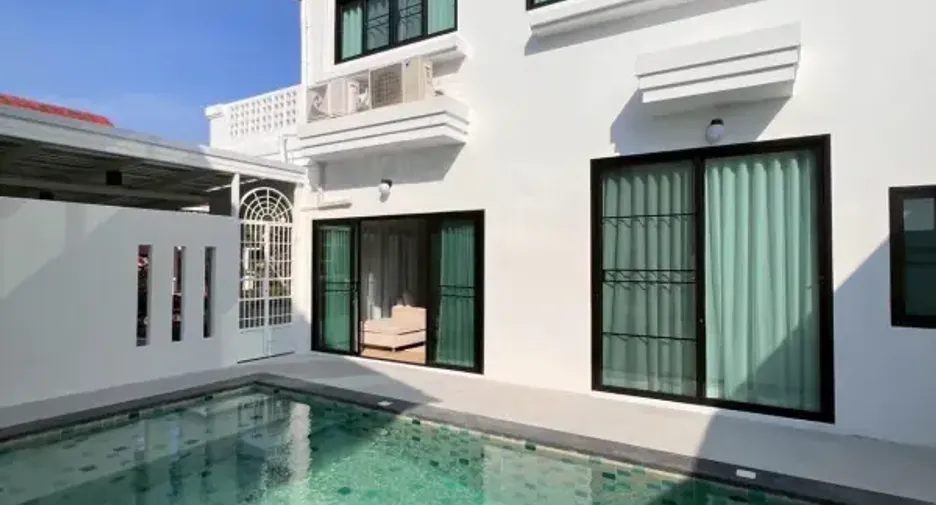 For rent そして for sale 3 ベッドルーム house in Bang Lamung, Chonburi