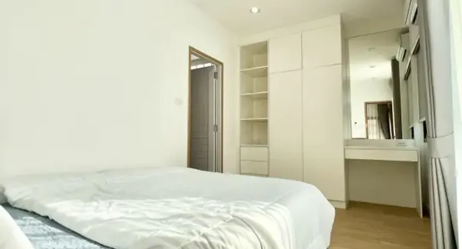 For rent そして for sale 3 ベッドルーム house in Bang Lamung, Chonburi