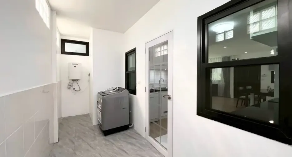 For rent そして for sale 3 ベッドルーム house in Bang Lamung, Chonburi