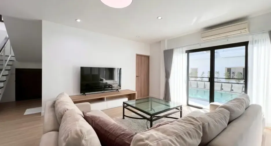 For rent そして for sale 3 ベッドルーム house in Bang Lamung, Chonburi