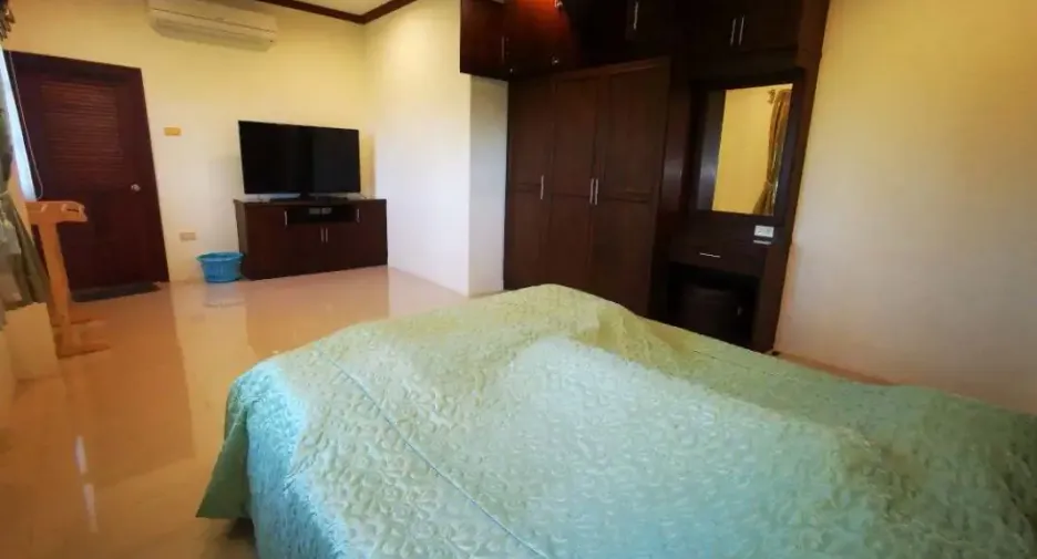 ให้เช่า และ ขาย 5 ห้องนอน บ้านเดี่ยว ใน บางละมุง, ชลบุรี