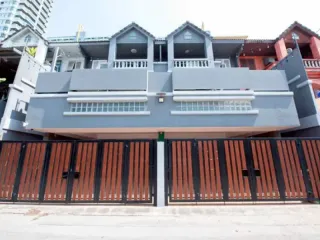 ขาย 12 ห้องนอน บ้านเดี่ยว ใน บางละมุง, ชลบุรี