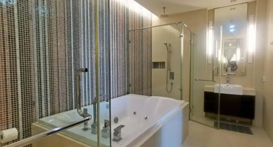 出售 2 卧室 公寓 在 Bang Lamung, Chon Buri