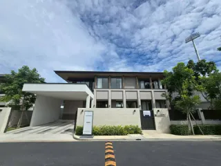 Casa en venta de 4 habitaciones en Bang Lamung, Chonburi